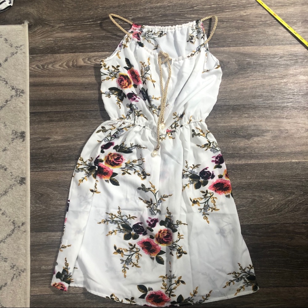 floral print dress - Picture 2 of 7